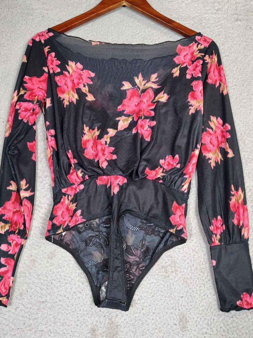 Free People Bodysuit Women's XS Black Pink Floral Off-Shoulder Boho Top NWOT - Picture 12 of 13